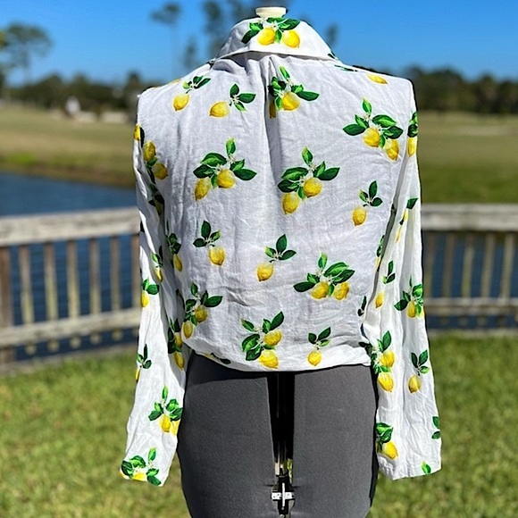 ✨Like New✨ Chaser Lemon Cover-Up Tie-Front Top - Womens Small. - Picture 2 of 3
